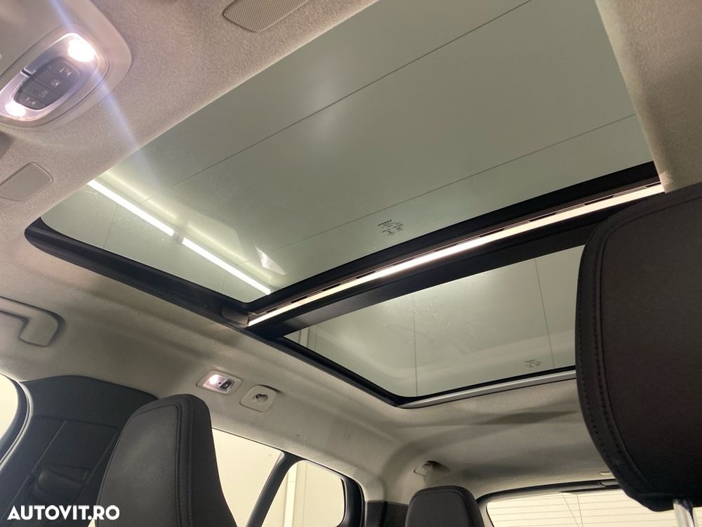Volvo XC 40 T2 Momentum Pro - 6