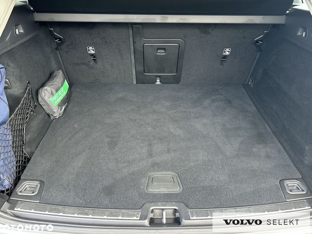 Volvo XC 60 - 24
