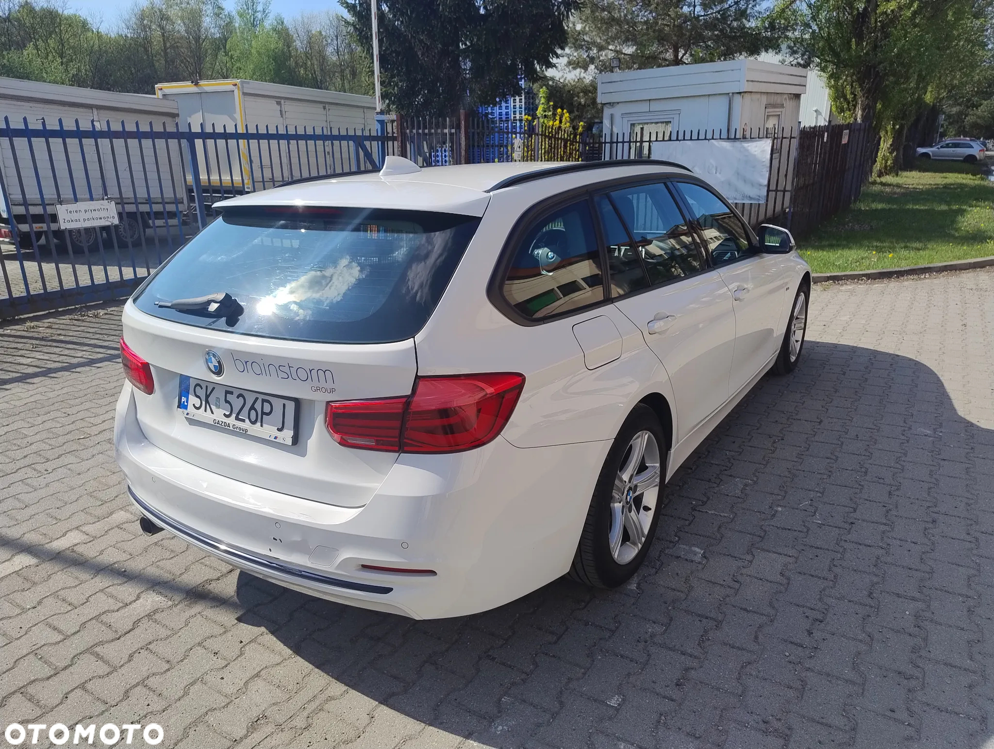 BMW Seria 3 318d - 5