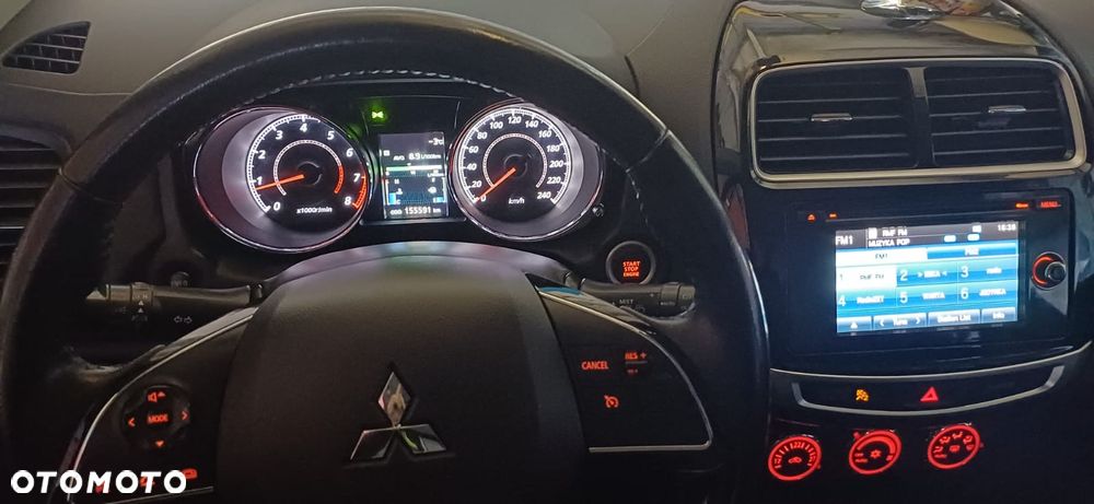 Mitsubishi ASX - 12