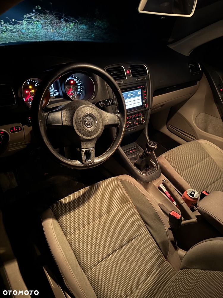 Volkswagen Golf 2.0 TDI Comfortline - 4