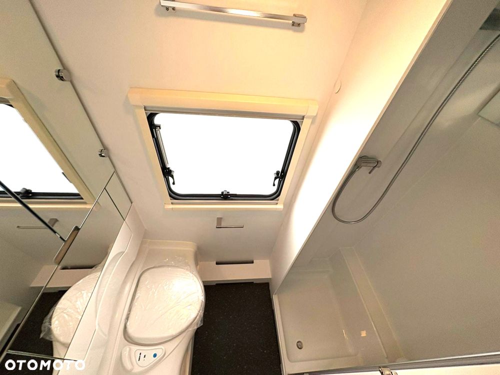 Adria Altea 552 PK 60Y - 16