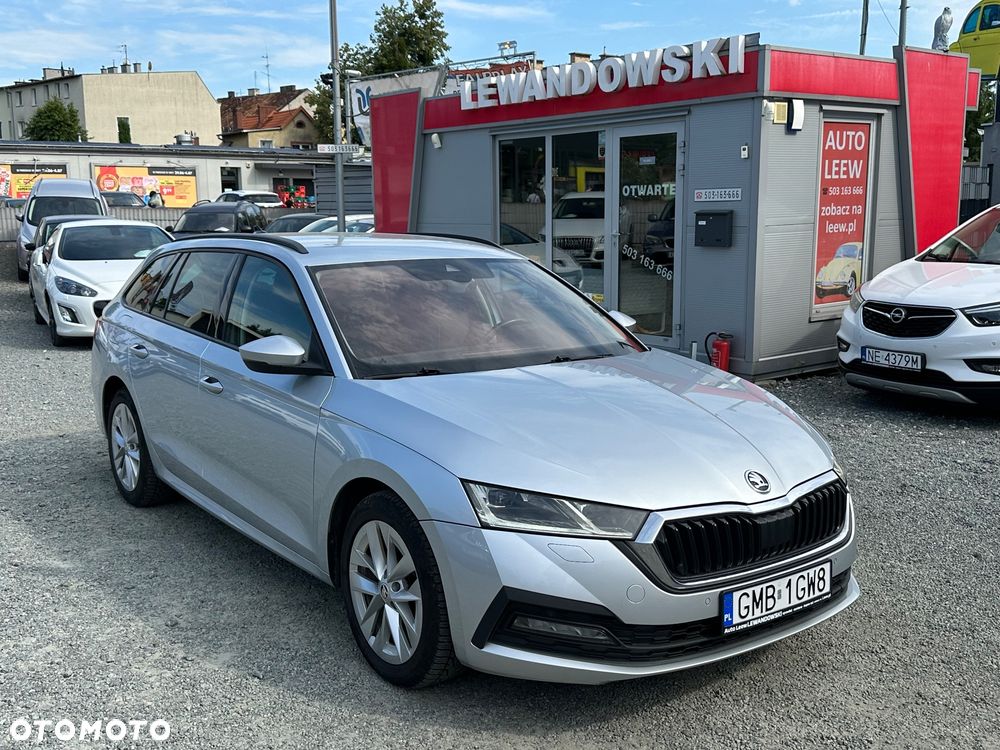 Skoda Octavia 2.0 TDI Ambition - 1