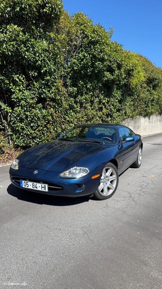Jaguar XK XK8 4.0 Coupé Sport - 1