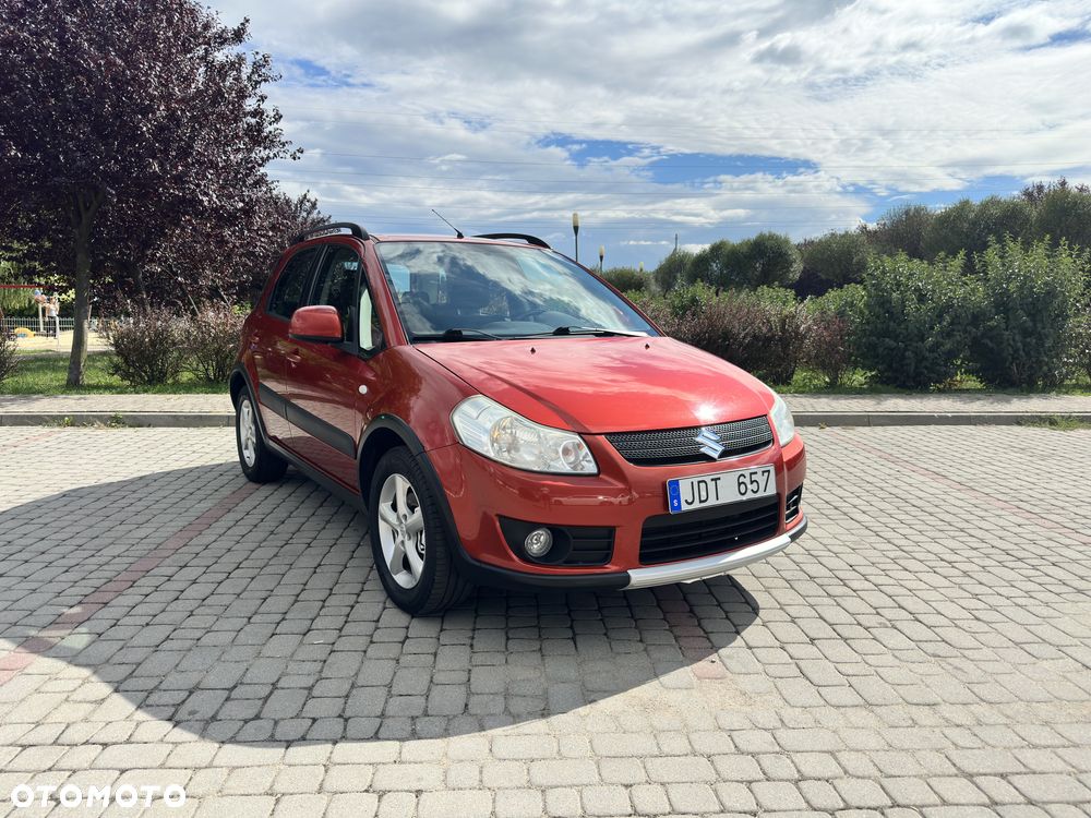 Suzuki SX4 1.6 VVT 4x2 Comfort - 4