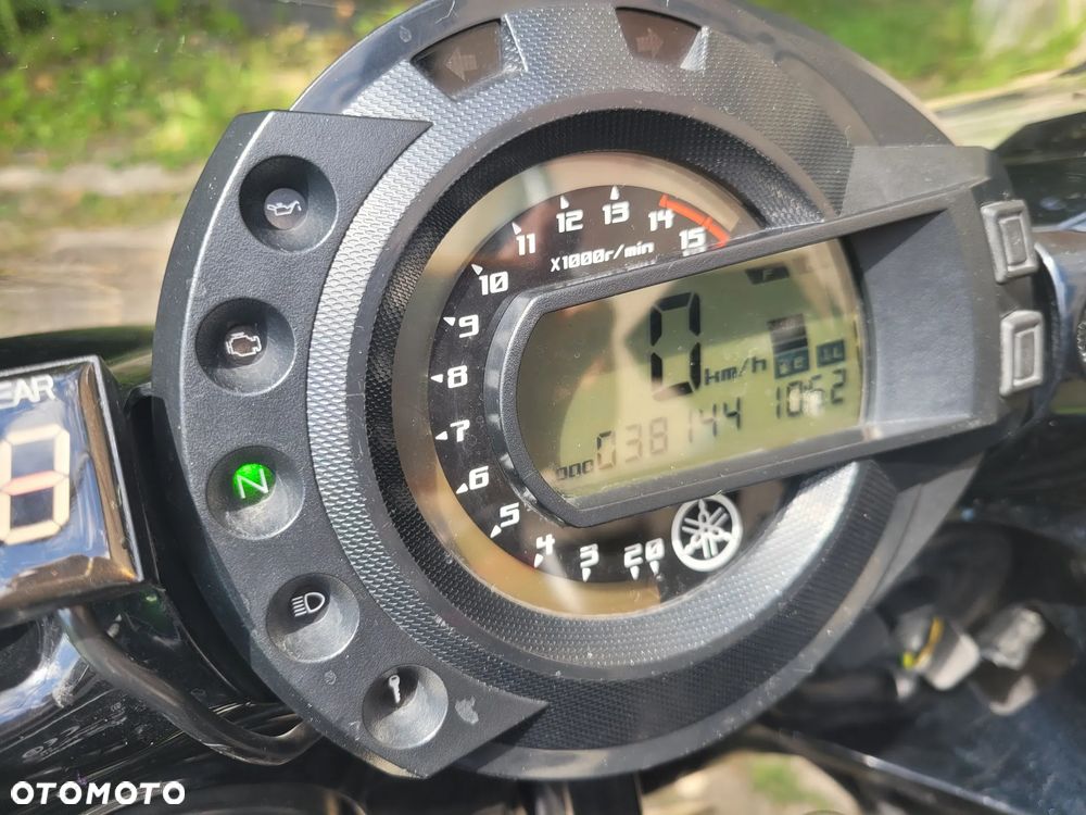 Yamaha FZ6 - 9