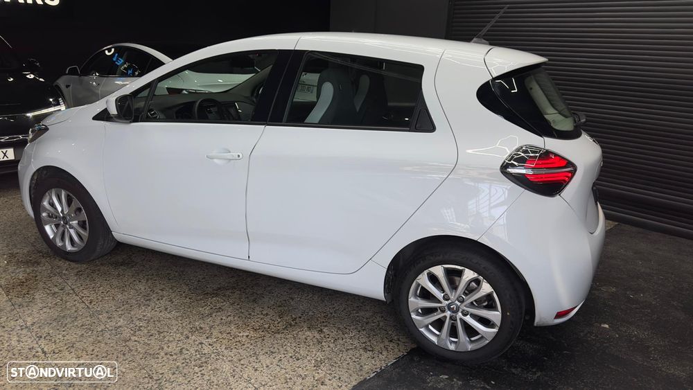 Renault Zoe (c/ Bateria) Zen 50 - 24