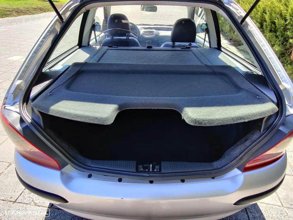 Rover 25 2.0 D Connoisseur - 5