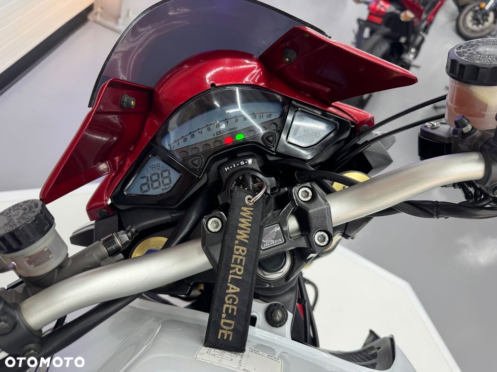 Honda CB - 33