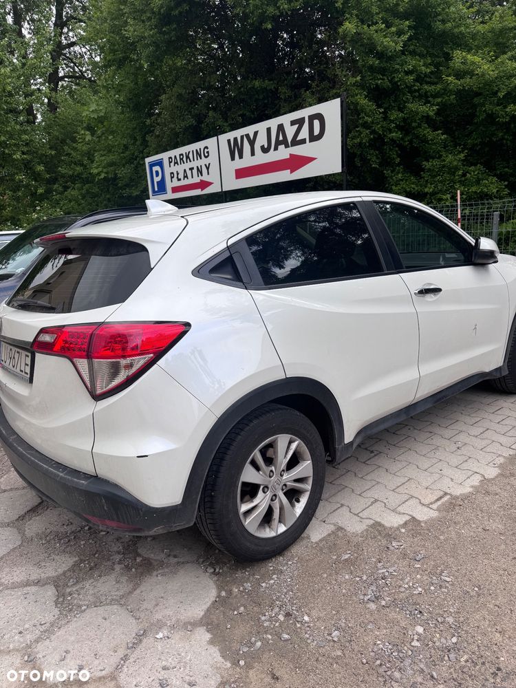 Honda HR-V 1.5 Comfort (Honda Connect+) - 2