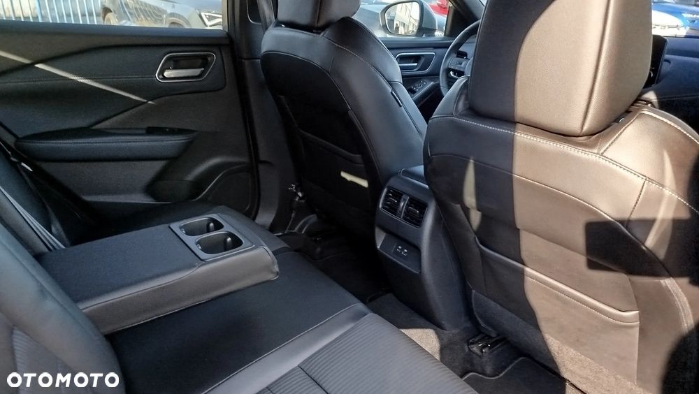 Nissan Qashqai 1.3 DIG-T Tekna DCT - 9