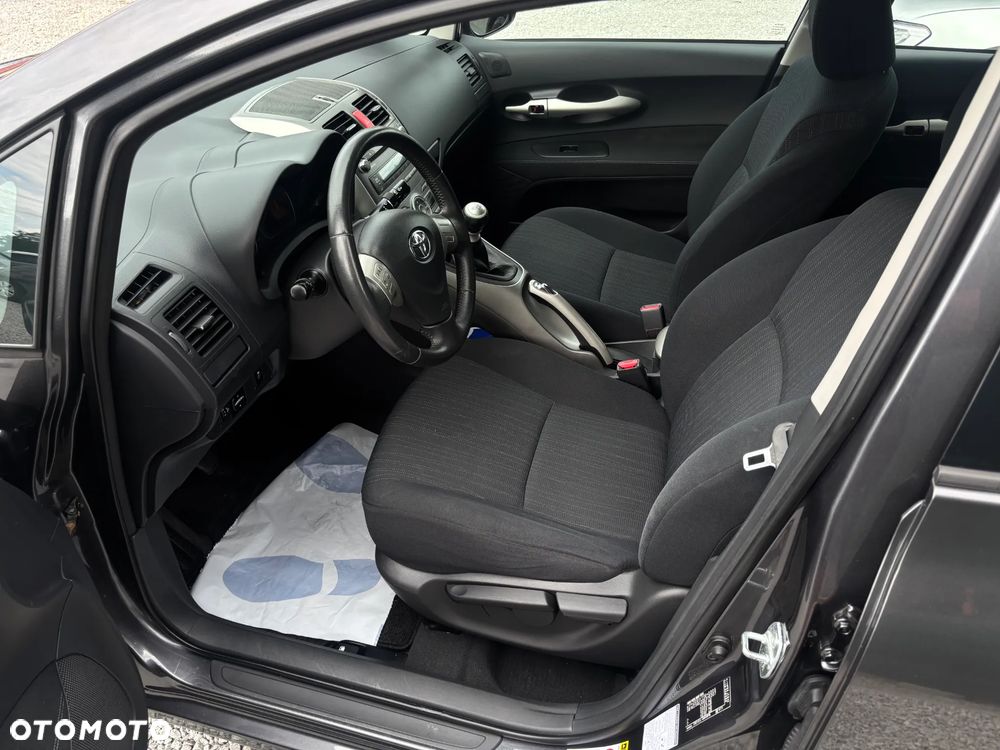 Toyota Auris 1.6 Edition - 20