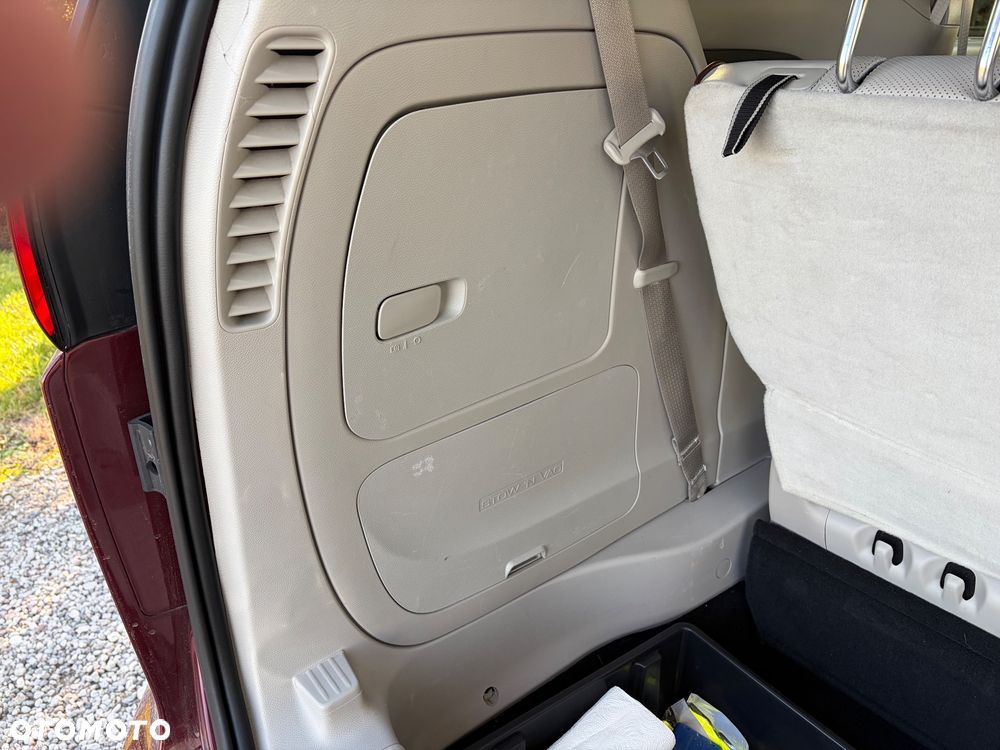 Chrysler Pacifica - 13