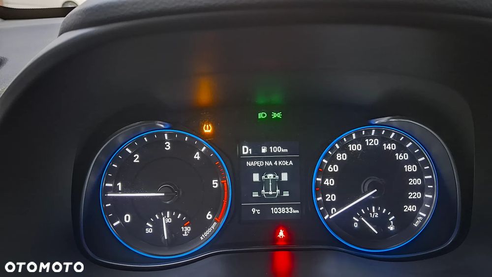 Hyundai Kona 1.6 CRDi DCT 4WD Premium - 7