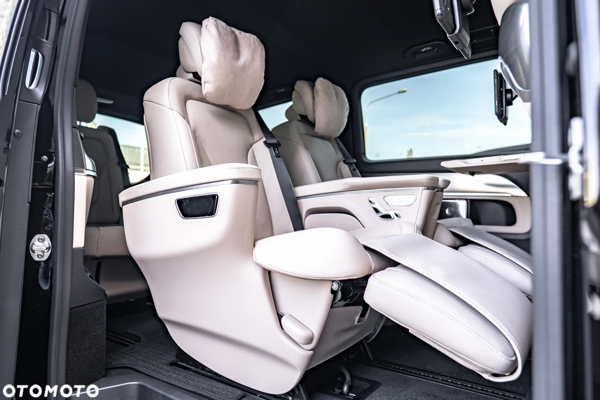 Mercedes-Benz Klasa V 300 d 4-Matic 9G-Tronic Exclusive (ekstra d³) - 36