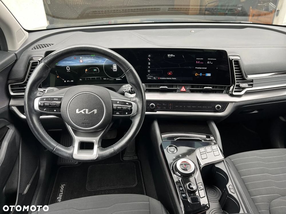 Kia Sportage 1.6 T-GDI HEV Business Line 2WD - 13