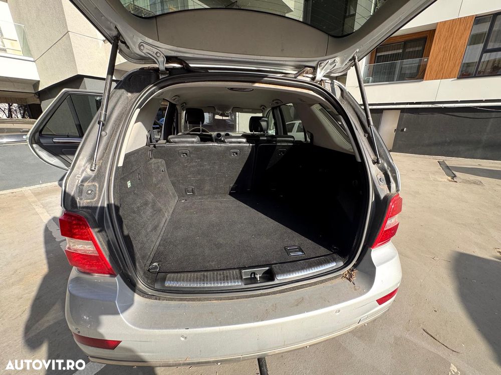 Mercedes-Benz ML - 9