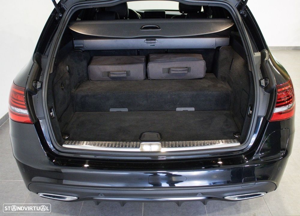 Mercedes-Benz C 300 de AMG Line - 13