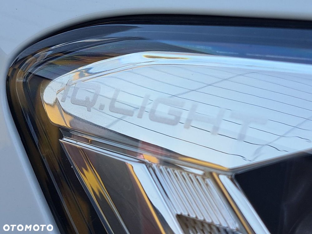 Volkswagen T-Roc 1.5 TSI Style DSG - 33