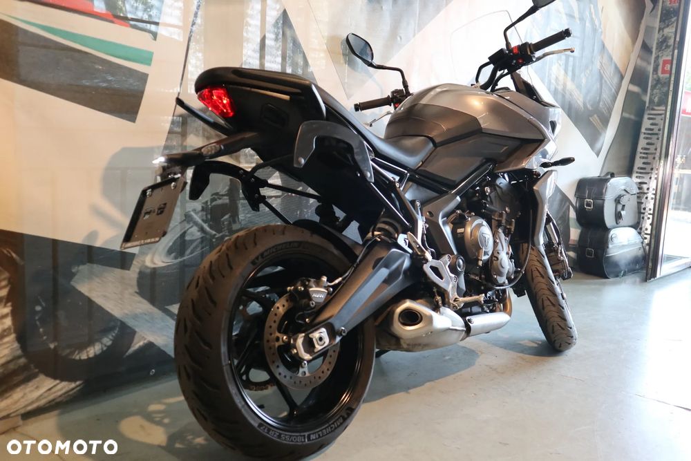 Triumph Tiger - 17
