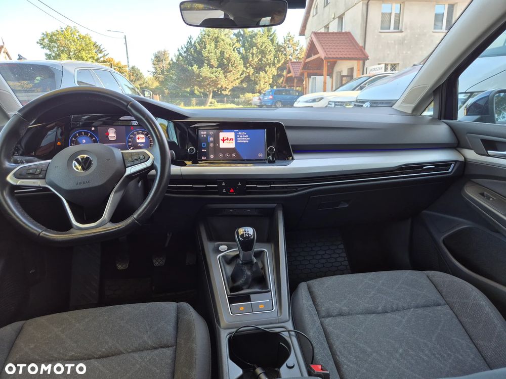 Volkswagen Golf - 26