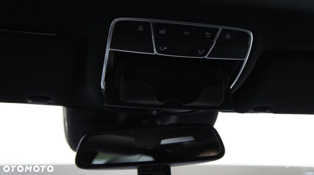 Mercedes-Benz Klasa S 500 L 4Matic 9G-TRONIC - 32