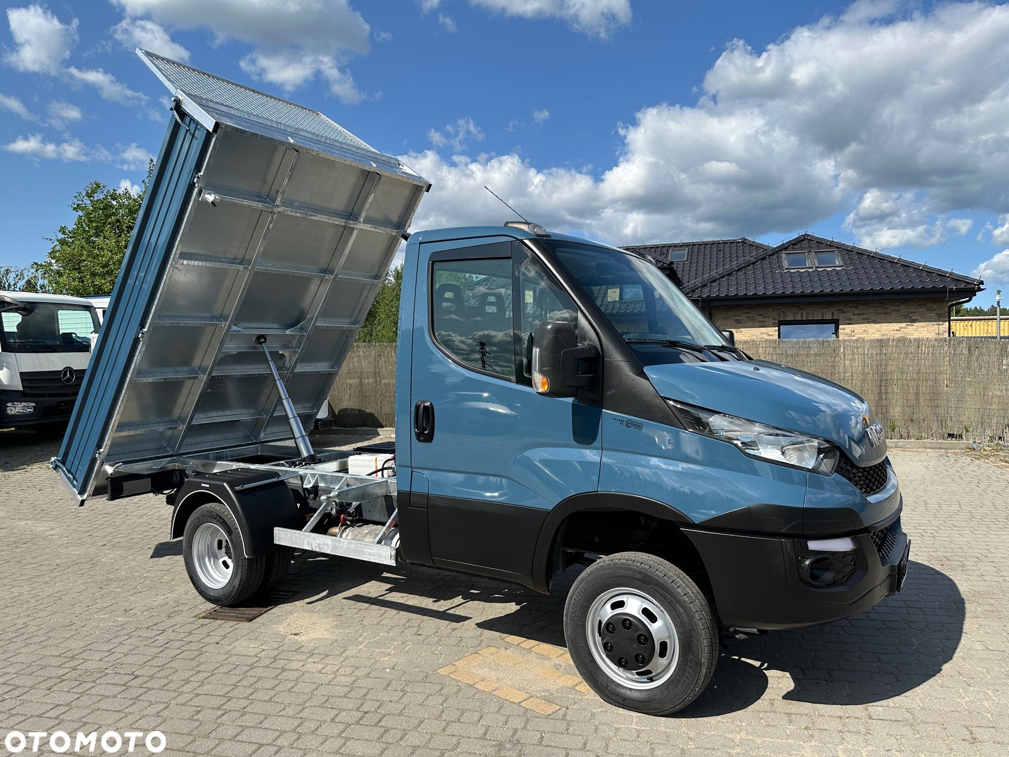 Iveco 35c15 WYWROTKA 4X4 - 1