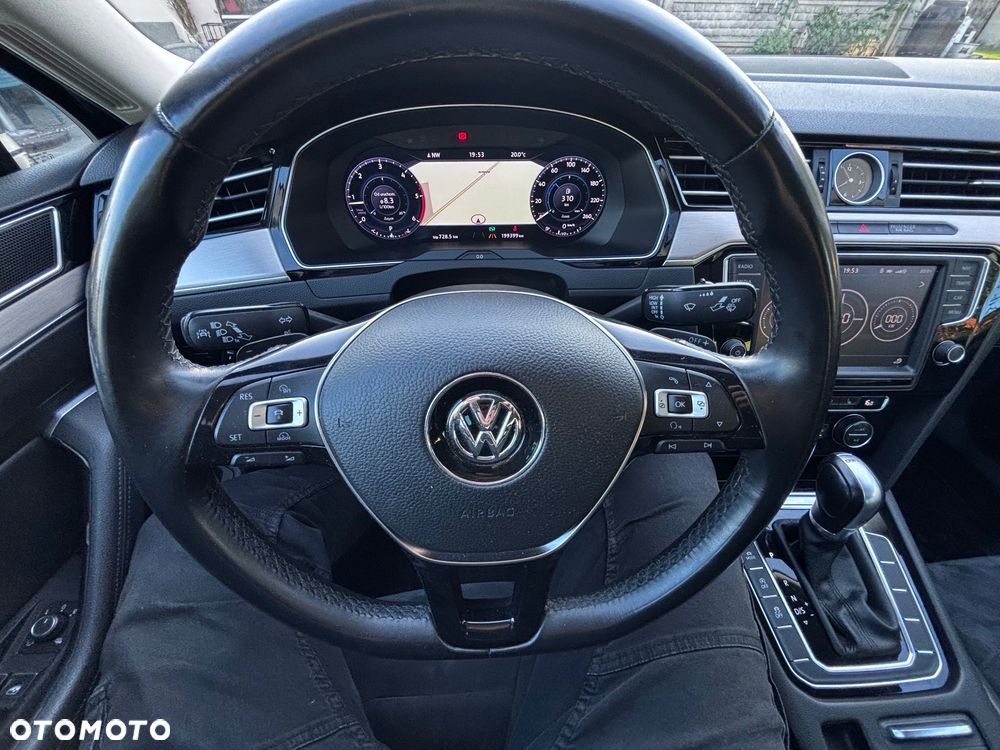 Volkswagen Passat 2.0 TDI BMT Highline DSG - 14