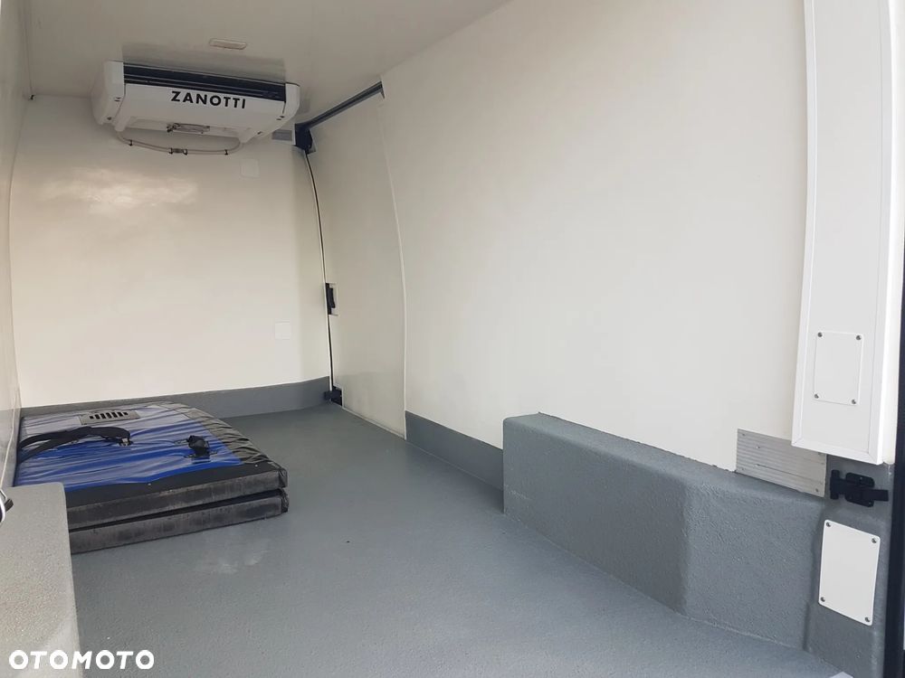 Renault MASTER L3H2 CHŁODNIA AGREGAT 2 KOMORY MATERAC IZOTERMA FUNKCJA GRZANIA WEBASTO DŁUGI WYSOKI KLIMA BLASZAK VAN FURGON - 19