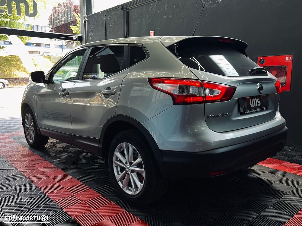 Nissan Qashqai 1.5 dCi Tekna Premium - 10