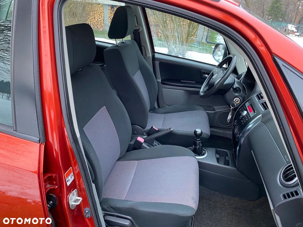 Suzuki SX4 - 19