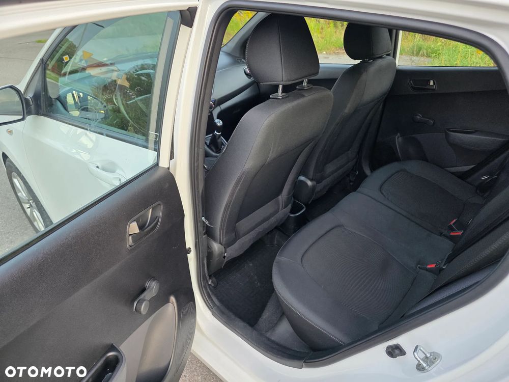 Hyundai i10 1.0 BlueDrive Go - 8