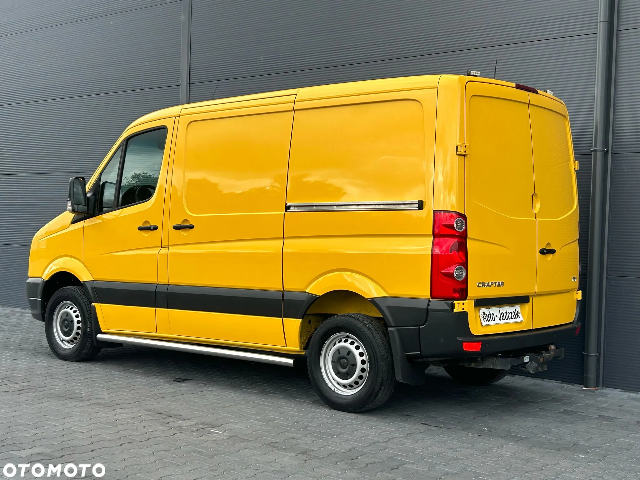 Volkswagen Crafter L1H1 2.0 TDI **Klima**2x drzwi suwane**Bezwypadkowy**Super stan**2015R** - 4