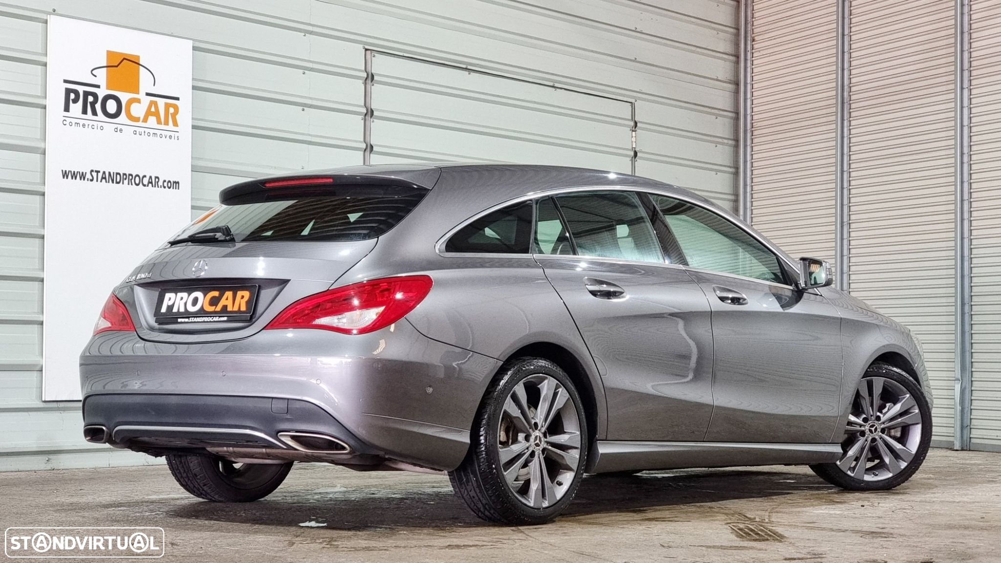 Mercedes-Benz CLA 180 - 2