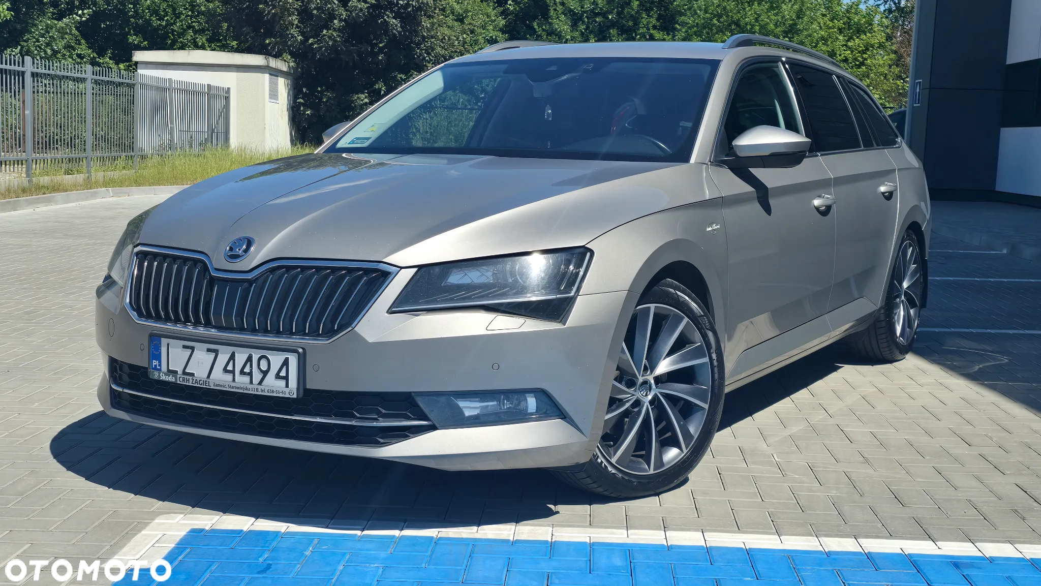 Skoda Superb 2.0 TDI 4x4 L&K DSG - 3