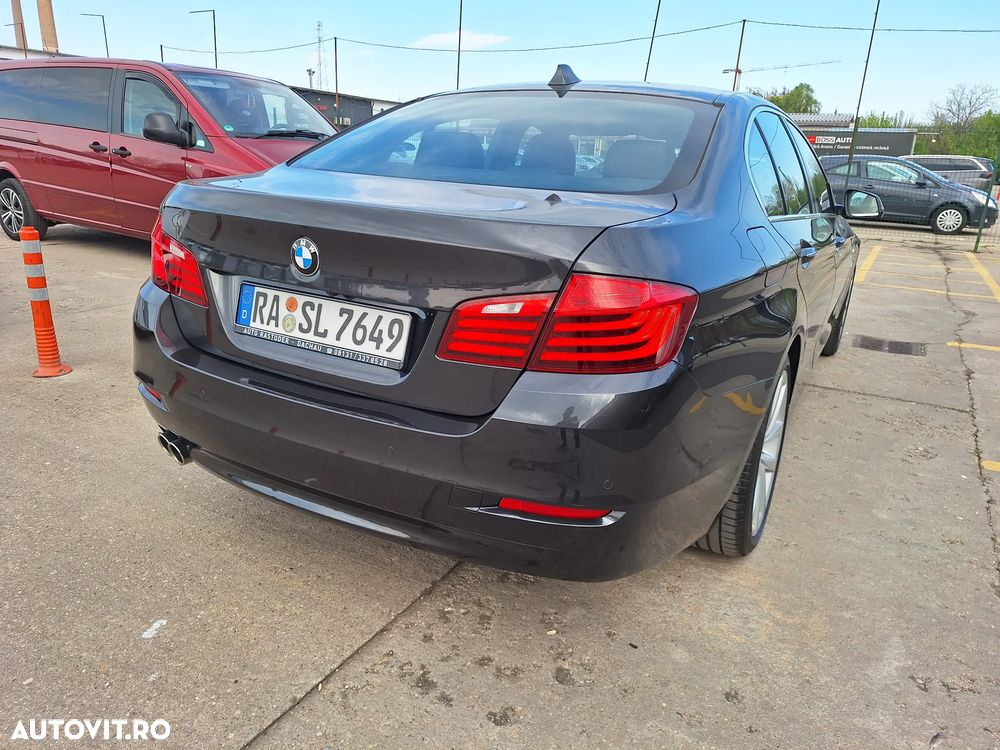BMW Seria 5 520d Aut. - 19