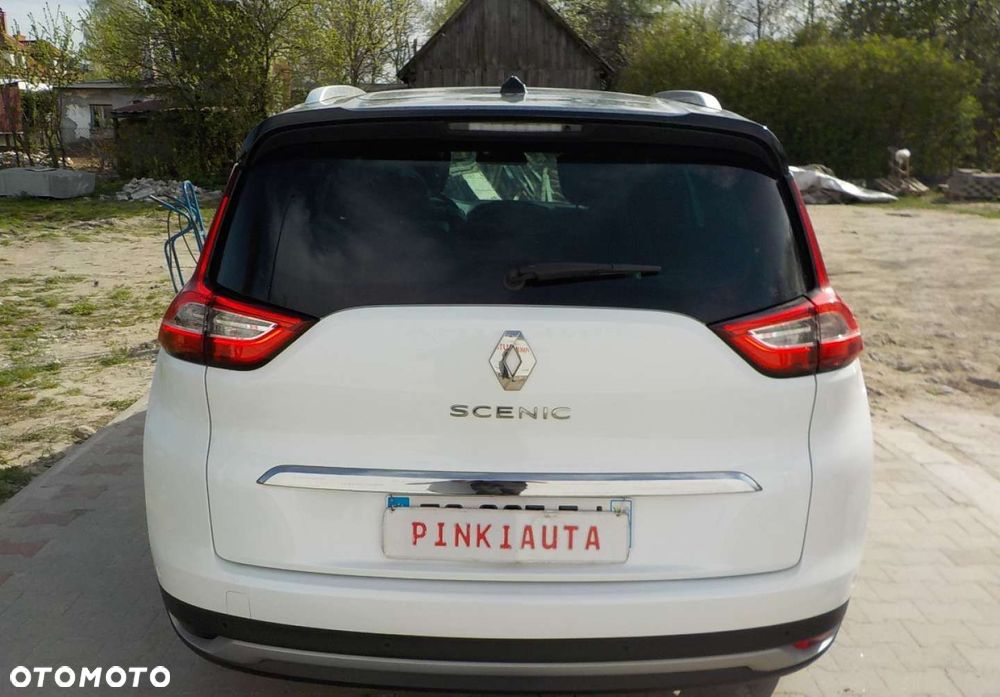 Renault Grand Scenic - 10