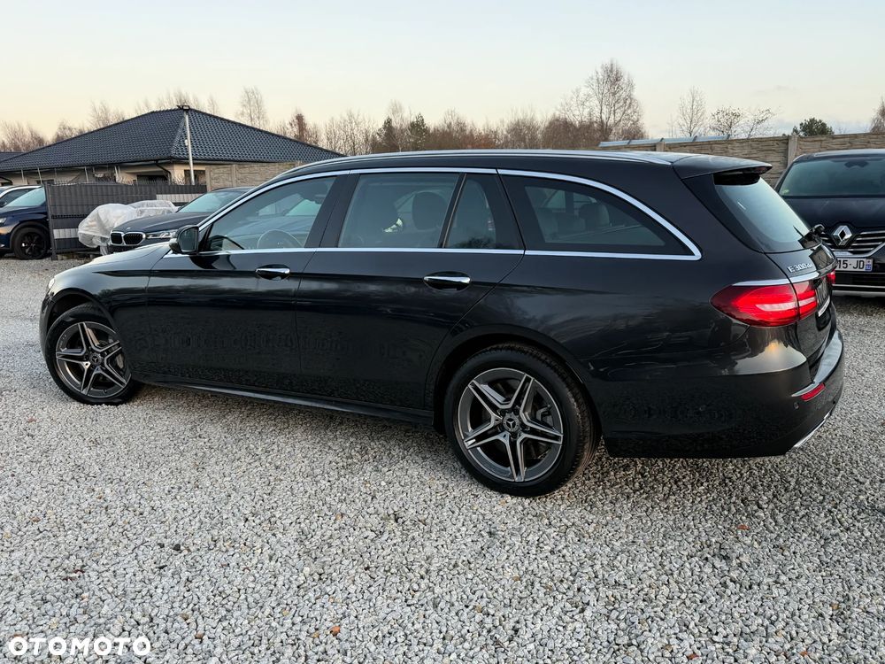 Mercedes-Benz Klasa E 300 de PHEV 4-Matic AMG 9G-Tronic - 9