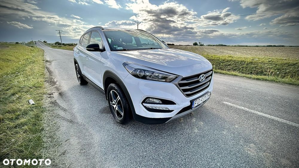 Hyundai Tucson 1.6 GDI BlueDrive GO 2WD - 1