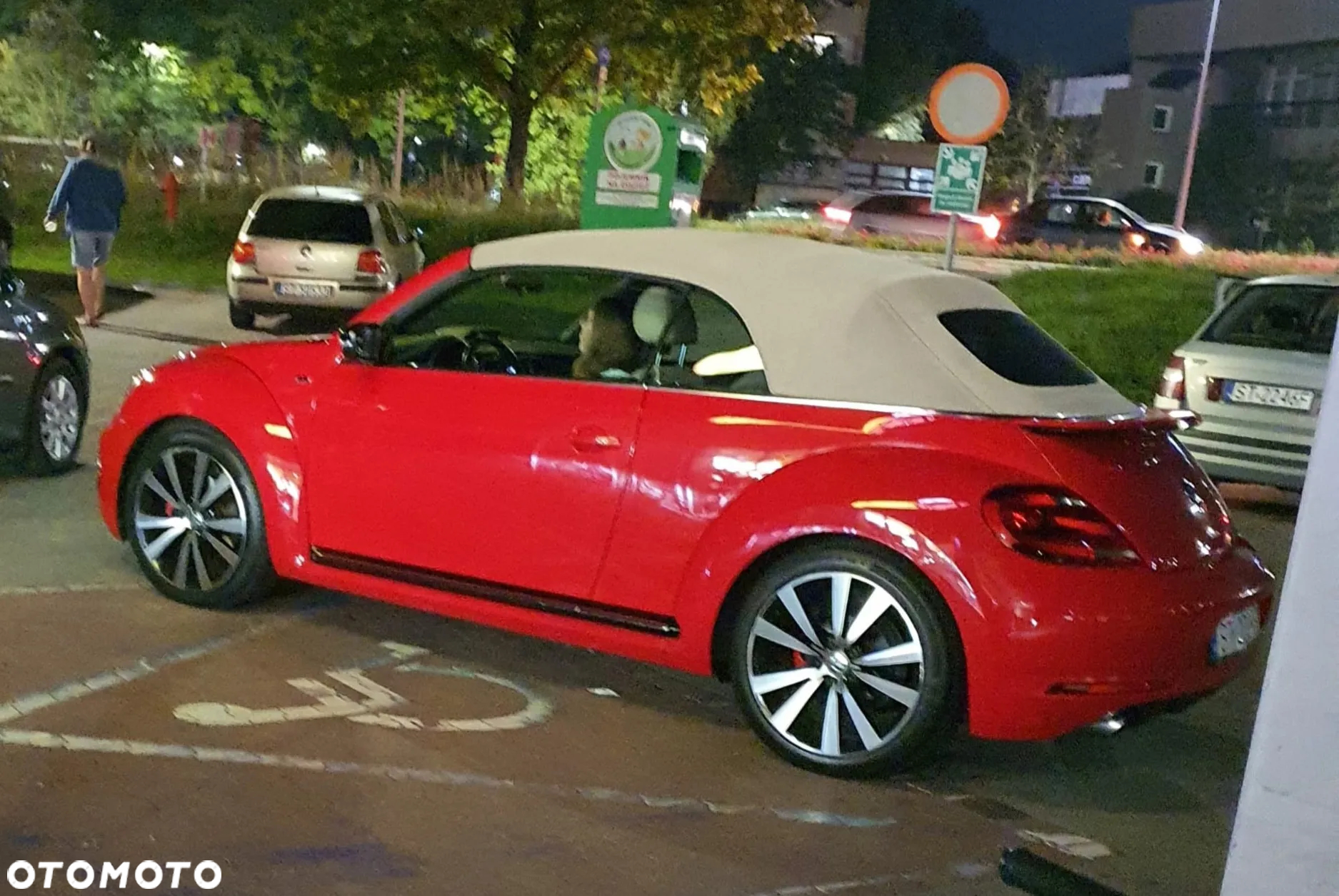 Volkswagen Beetle 2.0 TSI BMT Sport DSG - 13