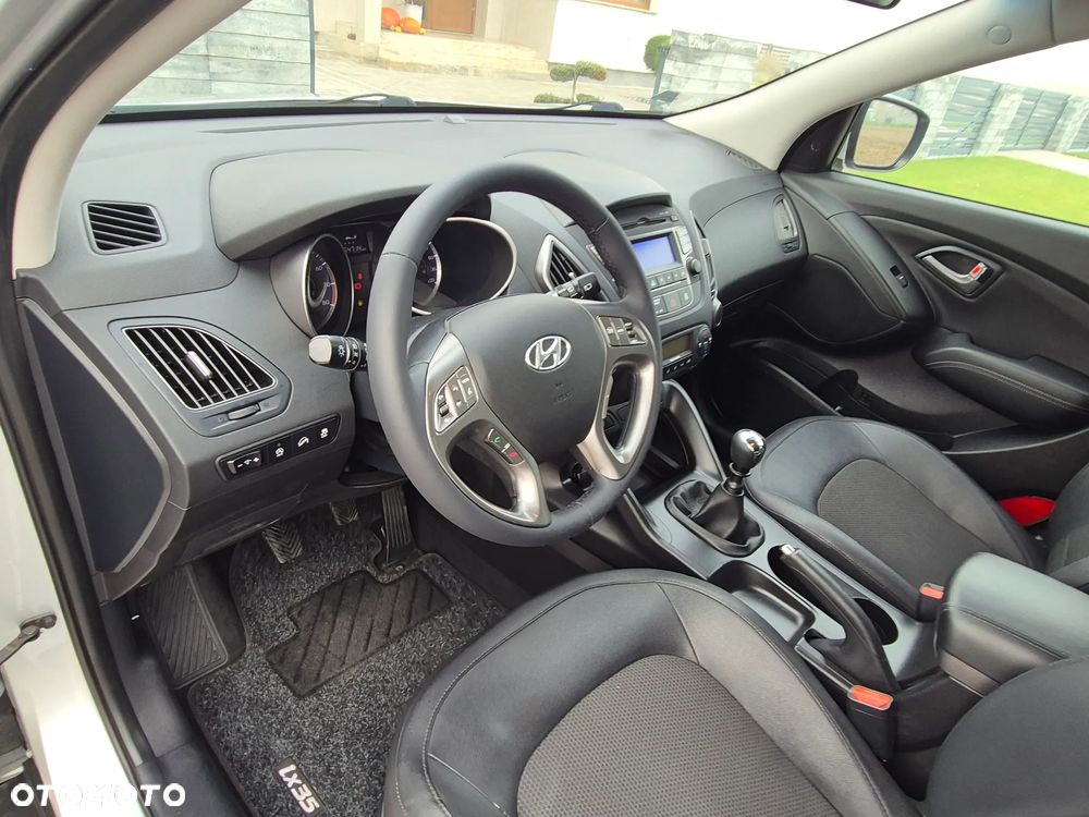 Hyundai ix35 1.6 2WD blue Style - 13