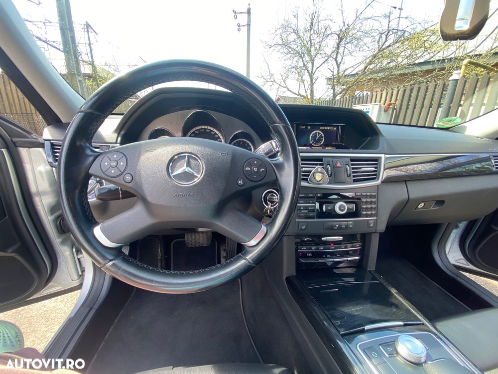 Mercedes-Benz E - 6