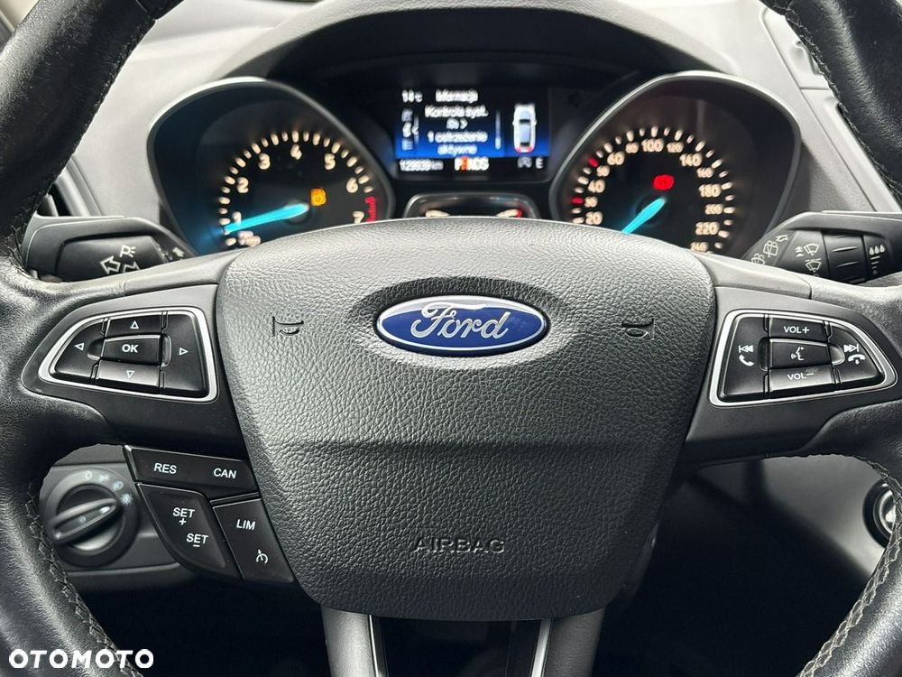 Ford Kuga 1.5 EcoBoost 2x4 Cool & Connect - 29