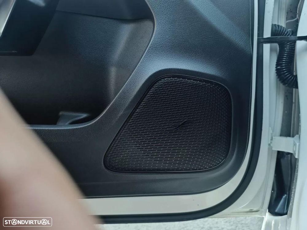 Mercedes-Benz A 180 d 7G-DCT AMG Line - 19