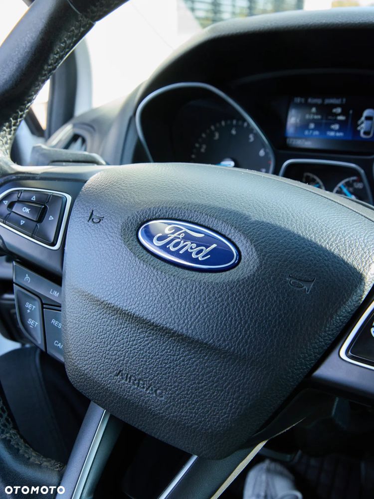 Ford Focus - 15