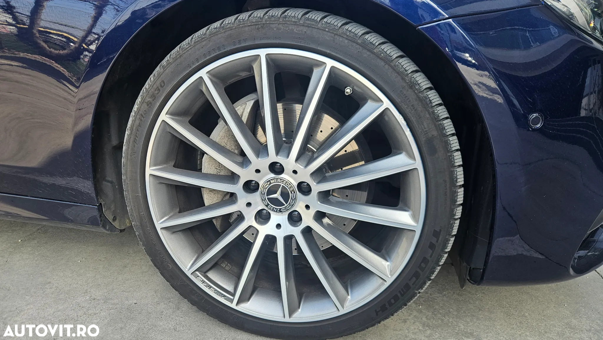 Mercedes-Benz E 220 d T 9G-TRONIC AMG Line - 11