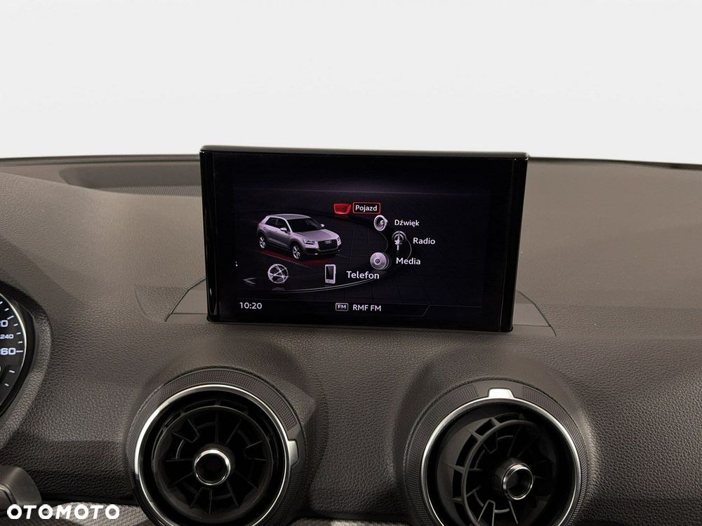Audi Q2 - 21