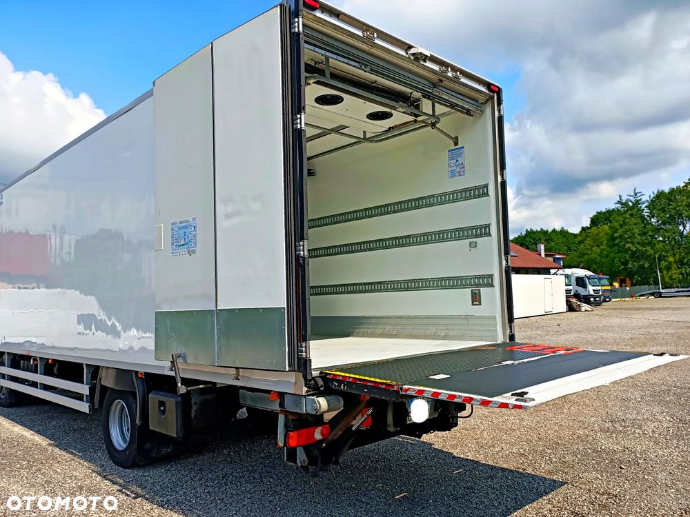 Renault Midlum 4X2 Chłodnia 18 Palet Supra 950 MT Dwie Komory - 15