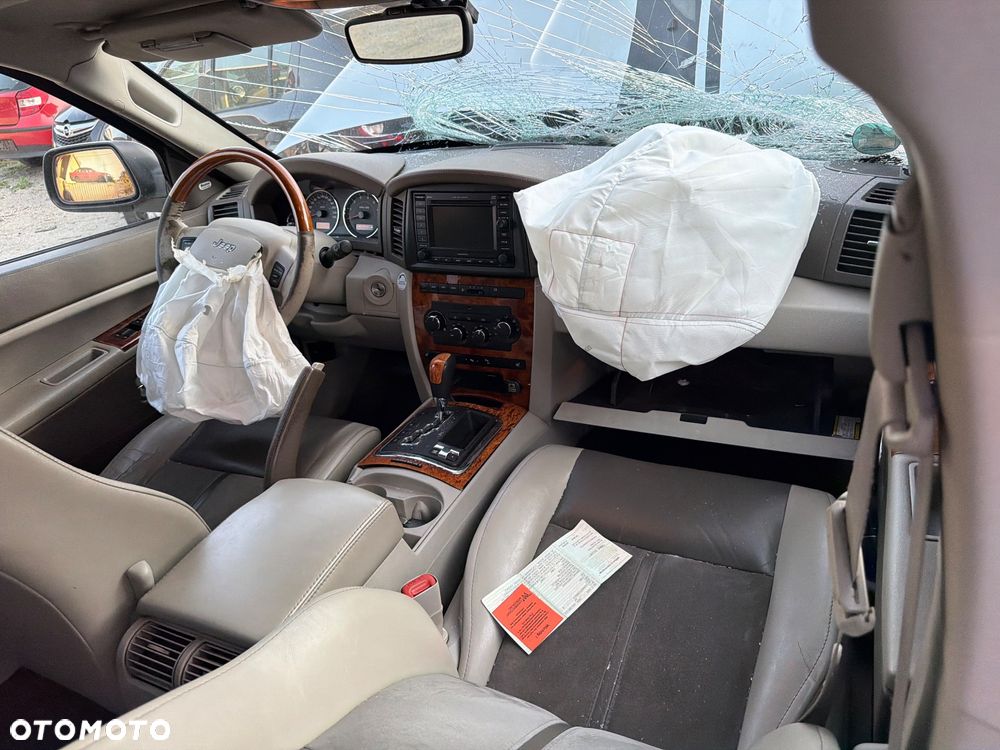 Jeep Grand Cherokee 3.0 CRD Automatik DPF Laredo - 17