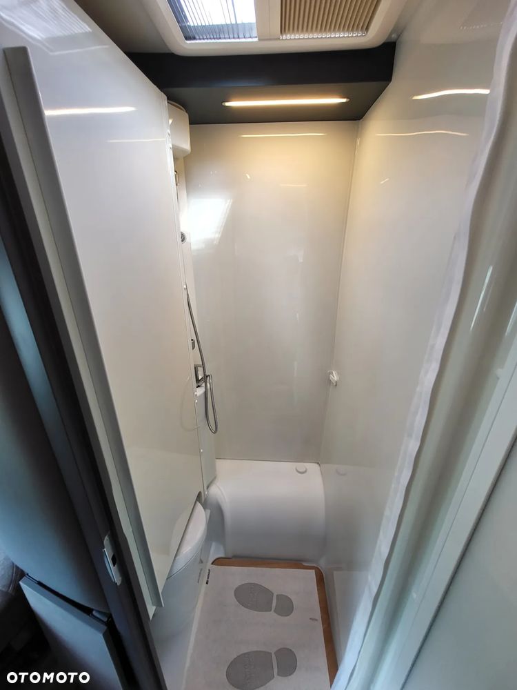 Laika KOSMO L 105 Półintegra 599 cm - 32